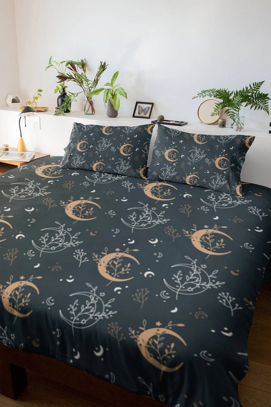 Bohemian celestial witchy Microfiber Duvet Cover